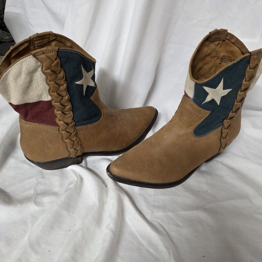 Nine West Lonestar Cowgirl Boots Size 8